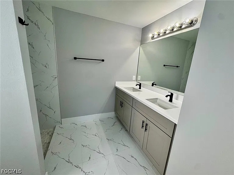 719 Ledge St — Photo 7