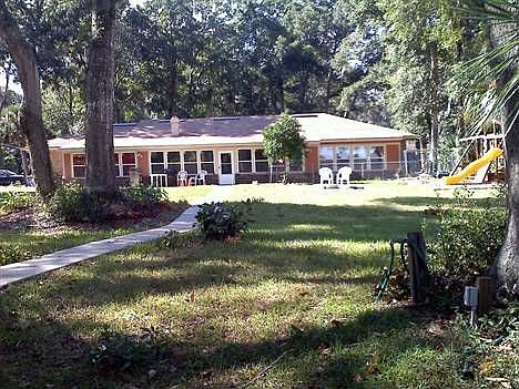 3rd image of 2207 Ivylgail Dr E