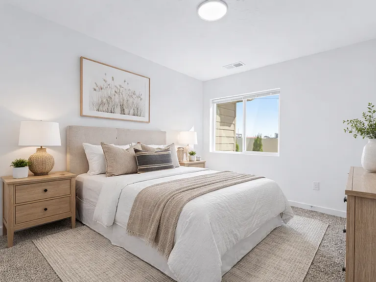 Midway Townhomes — Photo 19