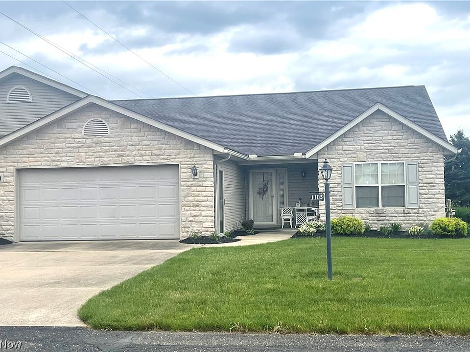 1st image of 1102 Evergreen Dr NW