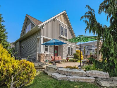 7251 E Beach Dr, South Haven, MI, 49090