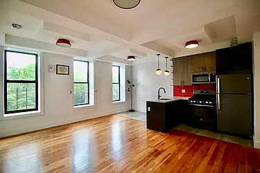 Rented by MADEHOME