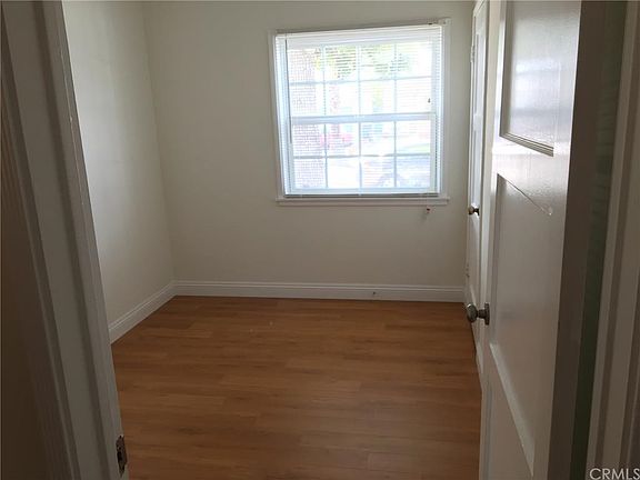 3rd image of 10555 Frankmont St