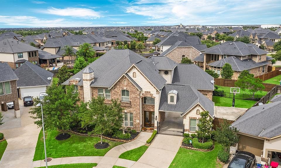 2nd image of 27626 Maverick Run Ln
