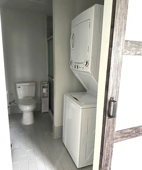 437 W Front St #D — Photo 8