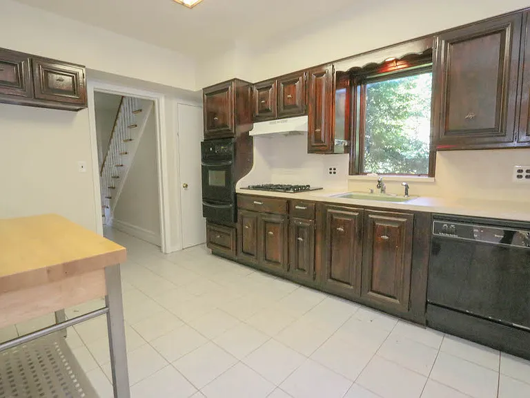 38 Stewart Pl — Photo 11
