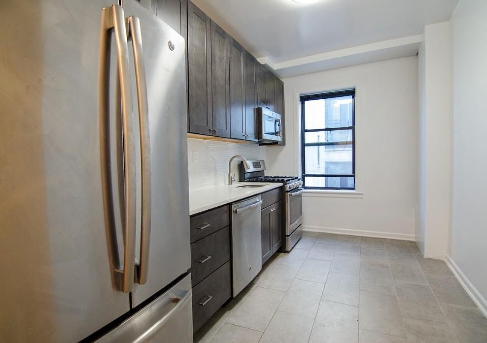 2nd image of 3508 95th St APT 5B