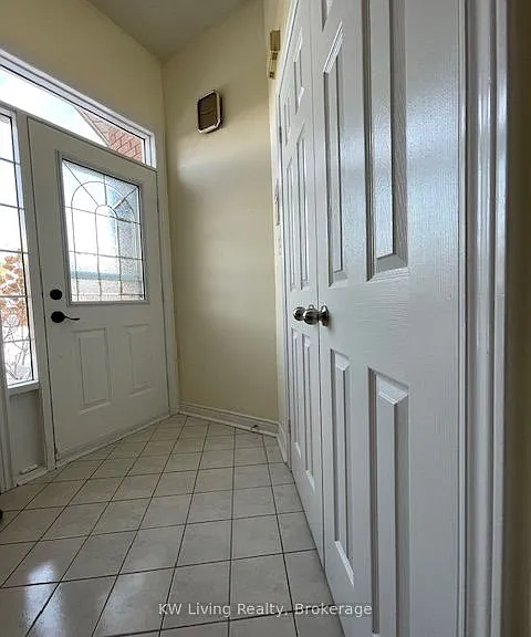 93 Sunbird Blvd #UPPER — Photo 6