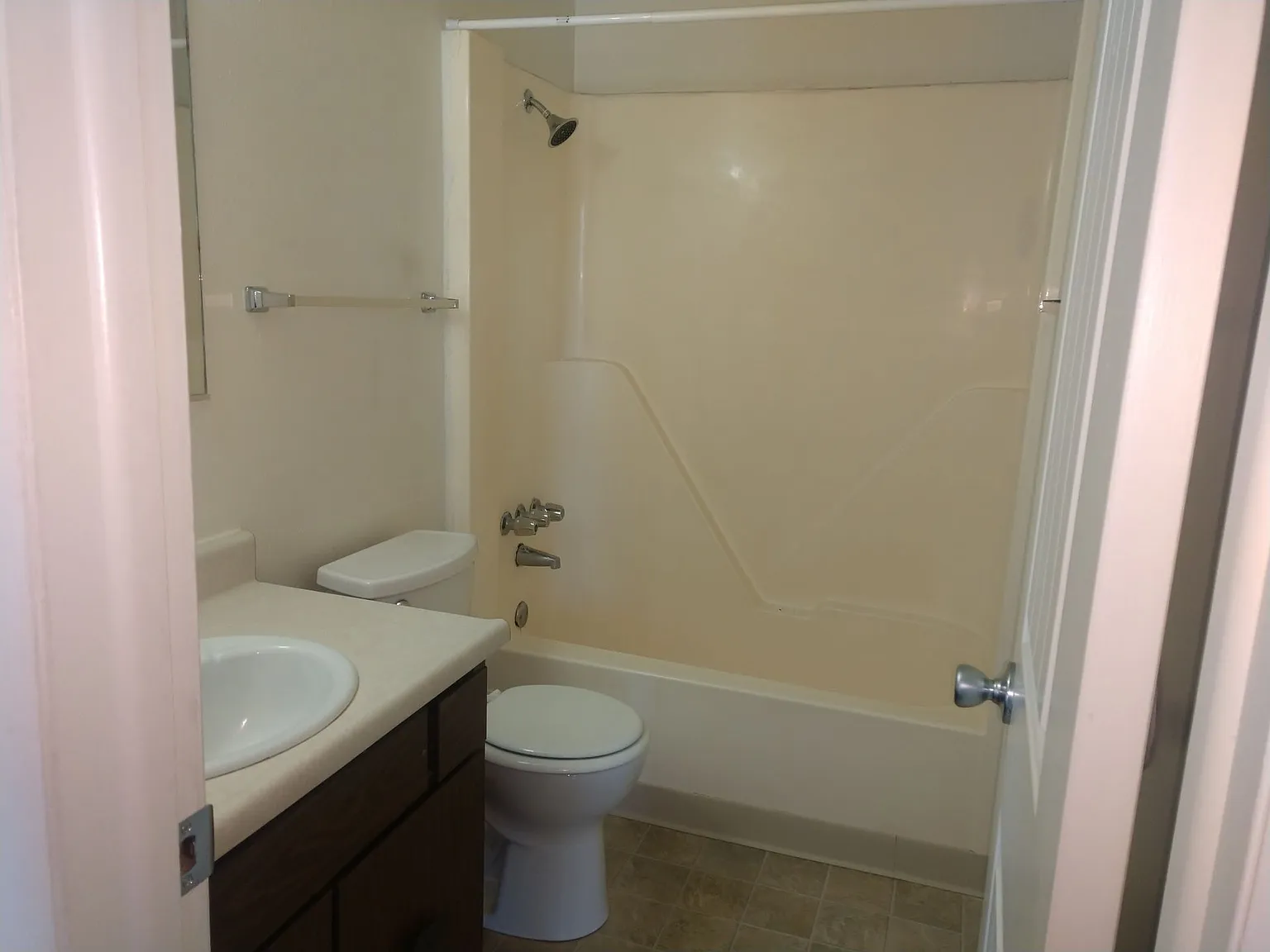 Executive Plaza Apartments | Spacious 2BR with Private Patio in Central Greeley — Photo 4