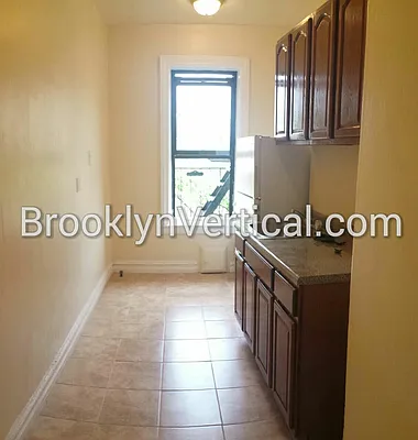 Rented by Brooklyn Vertical Inc. | media 16