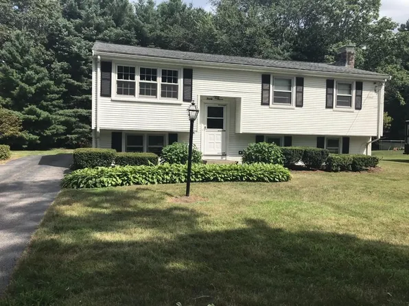27 Hall St, Mansfield, MA 02048