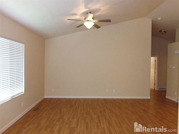 2nd image of 8 E Hanauer Pl