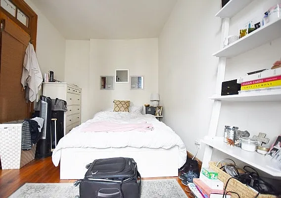 Rented by Bold New York | media 14