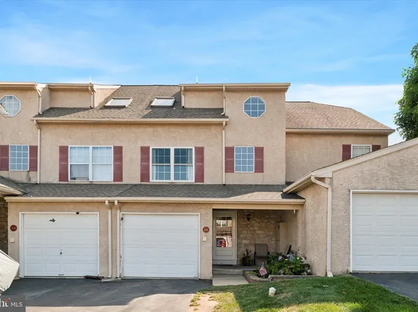 216 Parkview Dr, Souderton, PA 18964