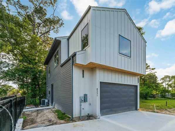 8331 Lanewood Dr, Houston, TX 77016