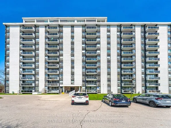 151 La Rose Ave #306, Toronto, ON M9P 1B3