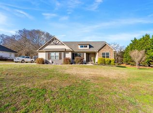 304 Swamp Fox Rd, Spartanburg, SC 29306