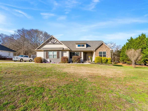 304 Swamp Fox Rd, Spartanburg, SC 29306