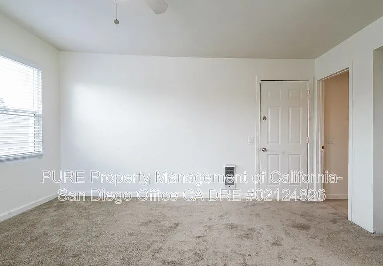 1611 30th St #4 — Photo 17
