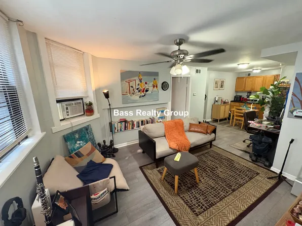 7016 N Paulina St #G, Chicago, IL 60626