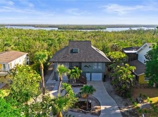 319 Nature View Ct, Fort Myers Beach, FL 33931