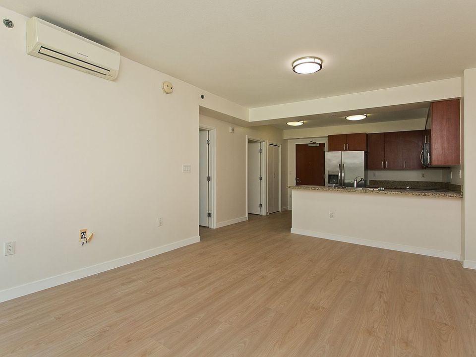 1st image of 909 Kapiolani Blvd APT 2407