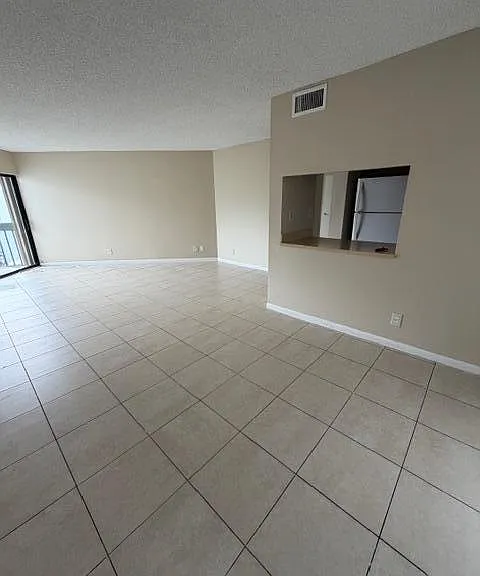 1900 N Congress Ave #308 — Photo 3