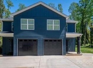 823 31st St SW, Hickory, NC 28602