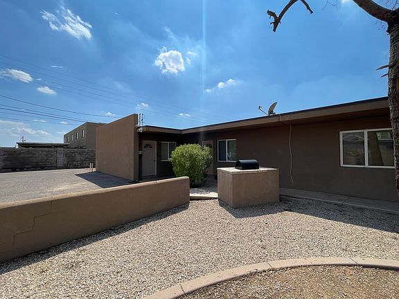 2nd image of 2715 W Tuckey Ln APT 4
