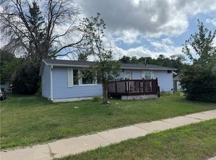1019 Daniels Ave, Altoona, WI 54720