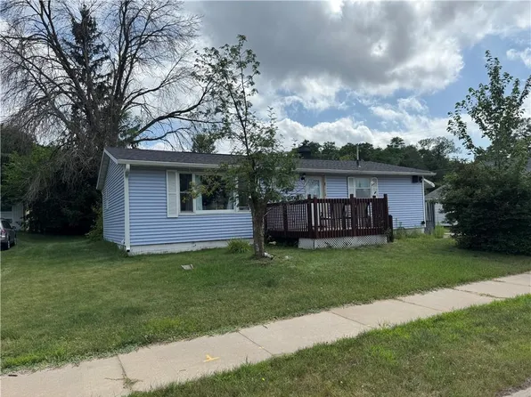 1019 Daniels Avenue, Altoona, WI 54720
