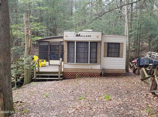 172 N Crescent Dr, Flinton, PA 16640