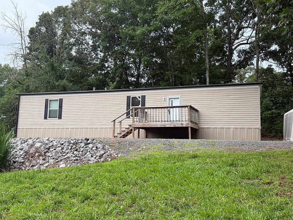 1st image of 13 Wells Ln
