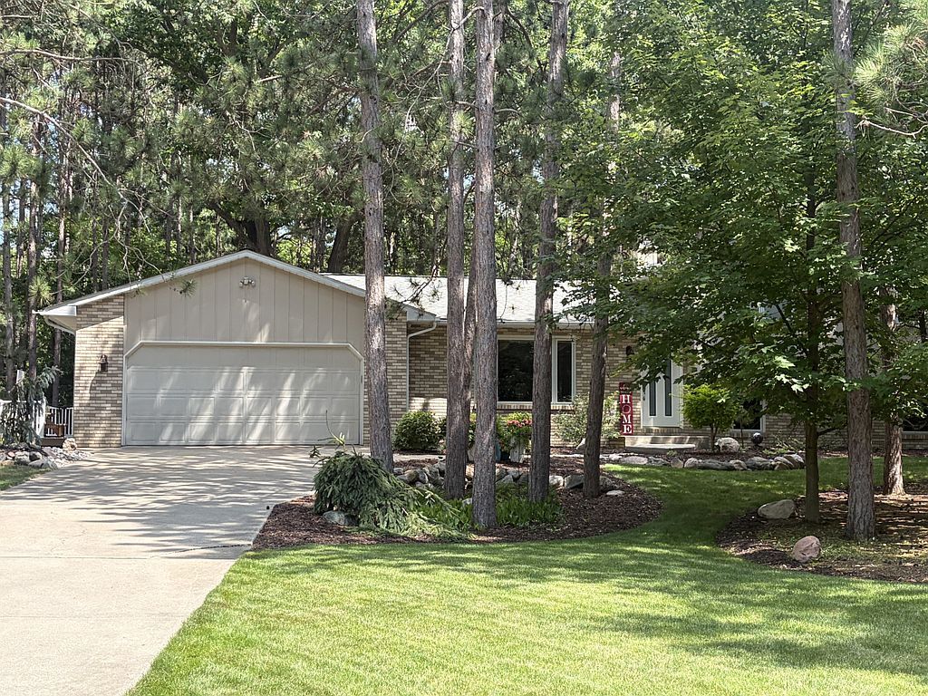 2340 N Woodland Estates Dr - Property Image