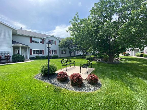 2nd image of 1024 Riverbend Dr #12