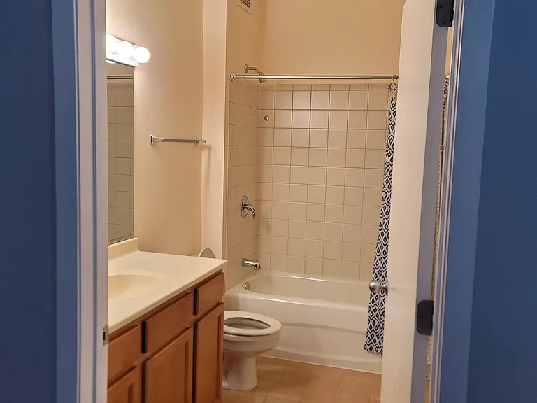 1200 W Monroe St #420 — Photo 62