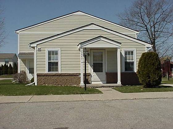 2nd image of 39842 Village Wood Cir #379