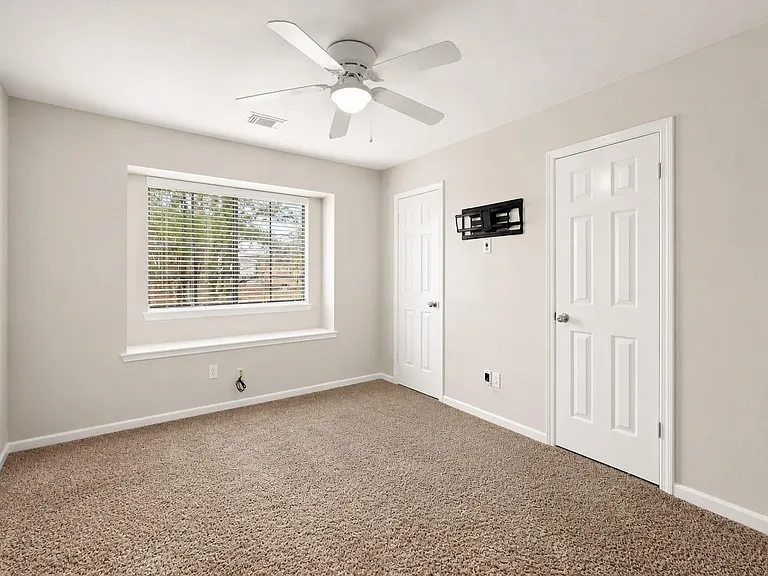 19002 Timber Way Dr — Photo 16