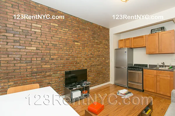 Rented by 123RentNYC.com | media 8