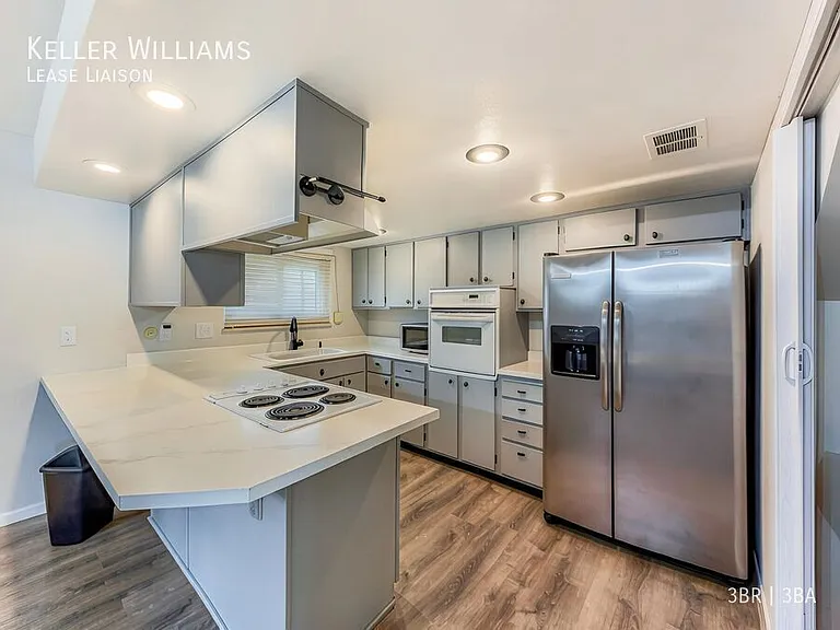 9239 E Nassau Ave — Photo 5
