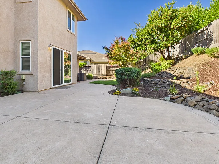 4085 David Loop — Photo 9