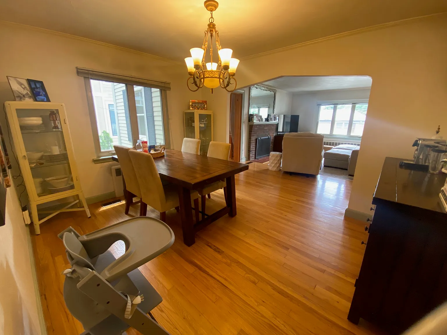 275 Tappan St — Photo 3
