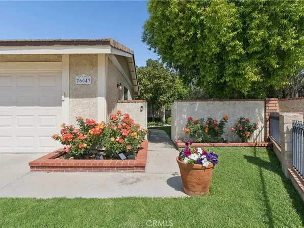 26047 Palomita Dr, Santa Clarita, CA 91355