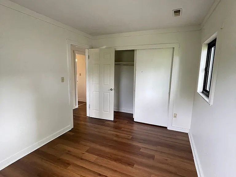 1500 E 25th Ave — Photo 10