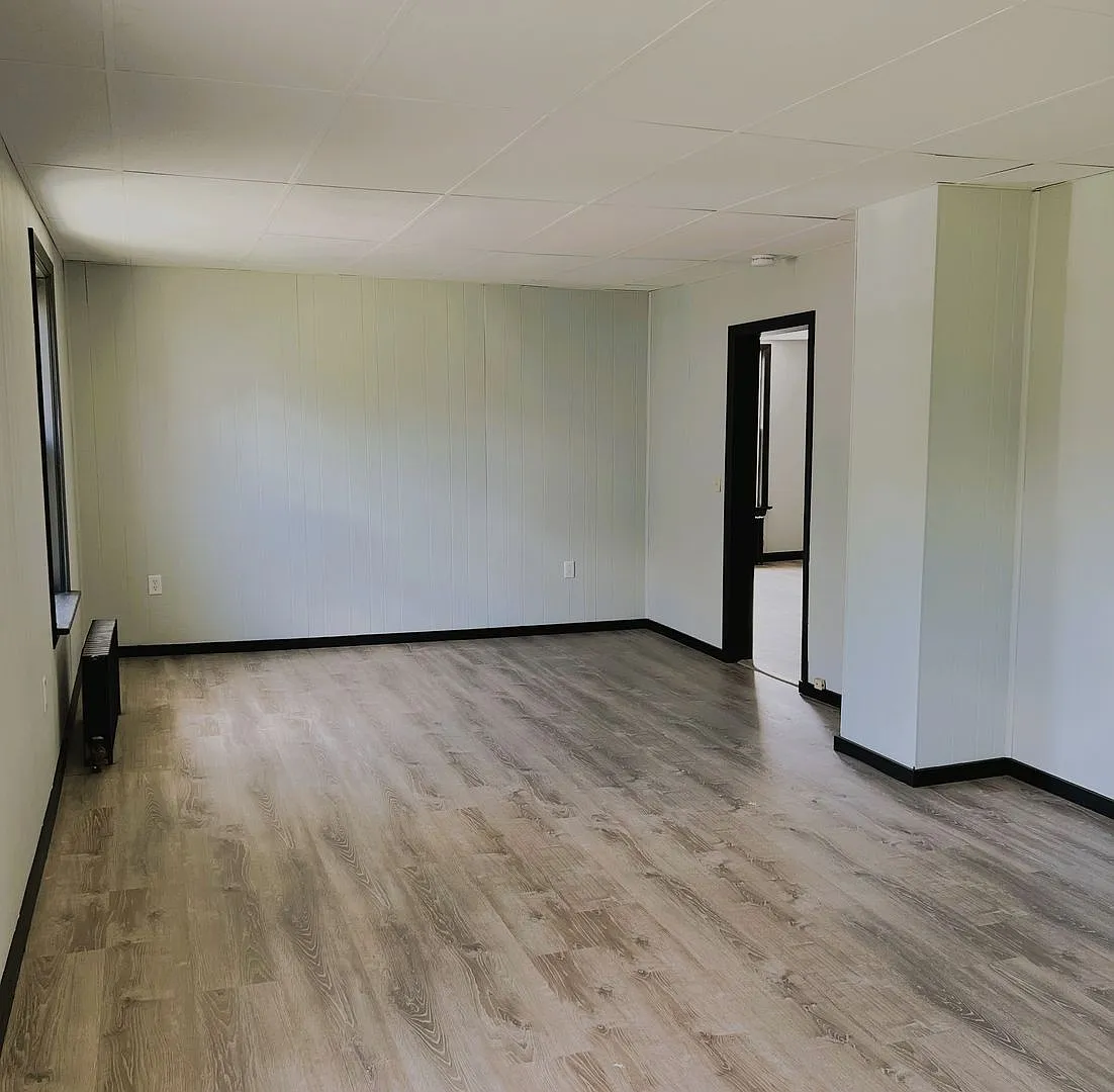Spacious Single-Family Home Close to BMC — Photo 4