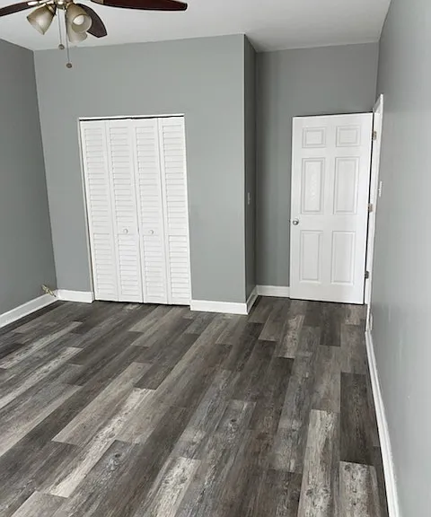 4747 S Langley Ave #1 — Photo 4
