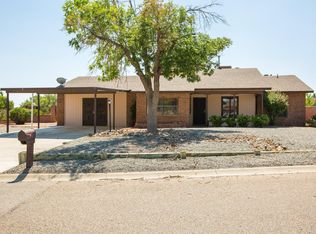 880 Tula Dr SE, Rio Rancho, NM 87124