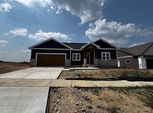 650 Windy Willow Rd, Verona, WI 53593