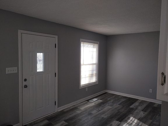 3rd image of 1716 Wickland Ct #A