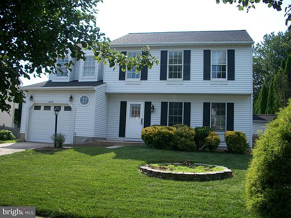 2nd image of 1410 Bassett Ct